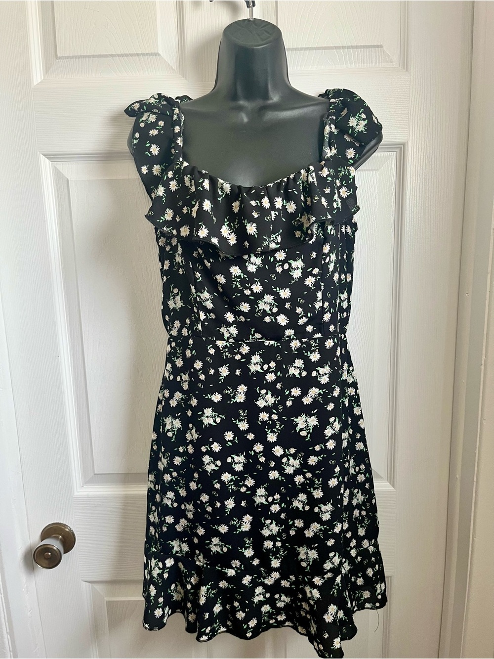 Y2K Streetwear Society Daisy Floral Ruffle Mini Dress Medium Smocked Summer